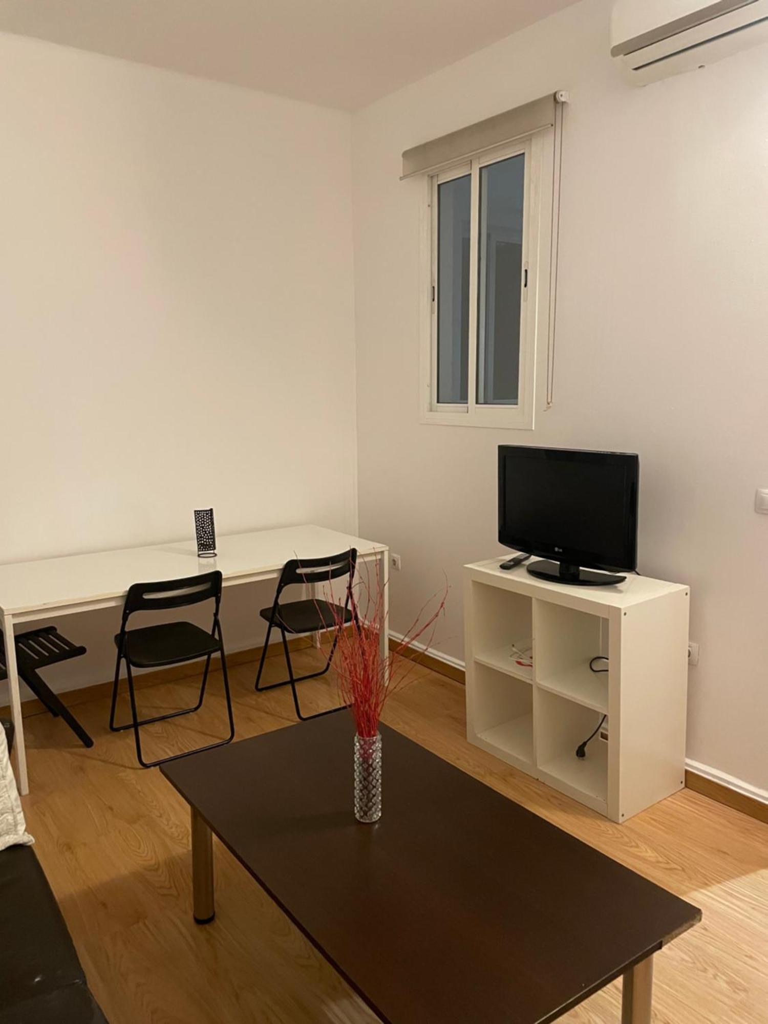 Arce Apartamentos Seville Exterior photo